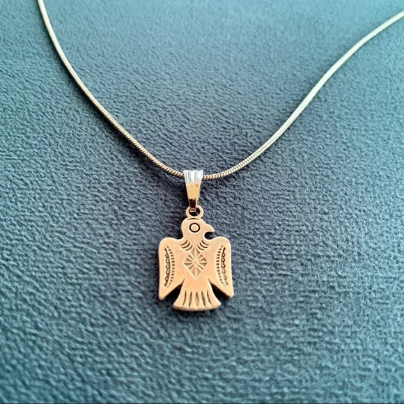 • NEW!  Dainty Thunderbird Choker • - Picture 6 of 12